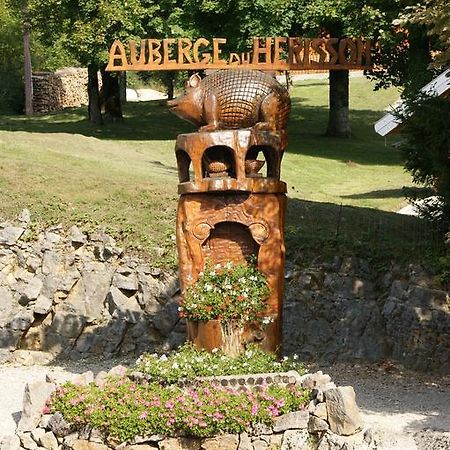 Auberge Du Herisson La Chaux-du-Dombief Exterior foto